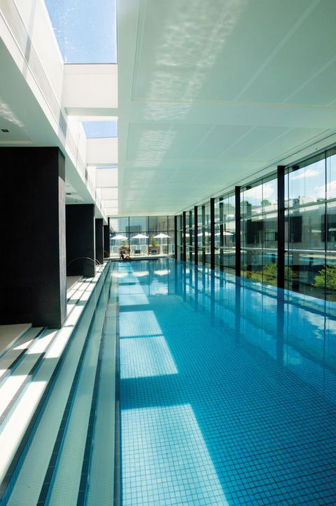 Crown Promenade Melbourne - VIC Tourism 0
