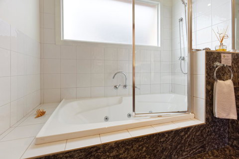 54 On Bank - VIC Tourism 23