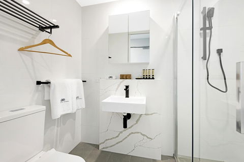 The Hamptons Apartments - St Kilda - VIC Tourism 22