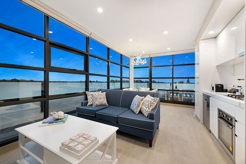 The Hamptons Apartments - St Kilda - VIC Tourism 26