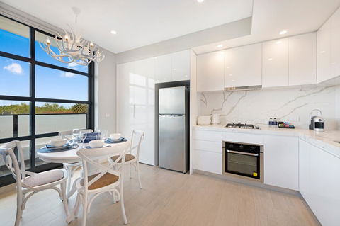 The Hamptons Apartments - St Kilda - VIC Tourism 40