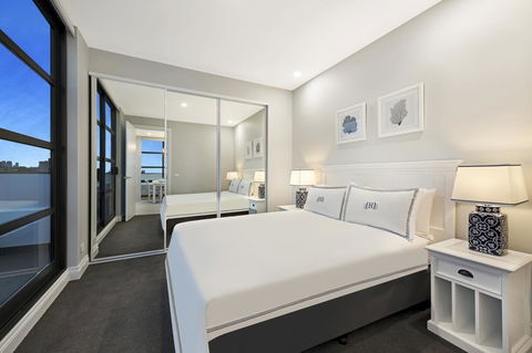 The Hamptons Apartments - St Kilda - VIC Tourism 20