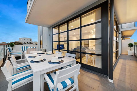 The Hamptons Apartments - St Kilda - VIC Tourism 31