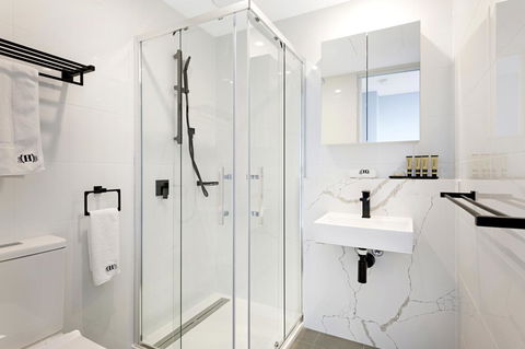 The Hamptons Apartments - St Kilda - VIC Tourism 37