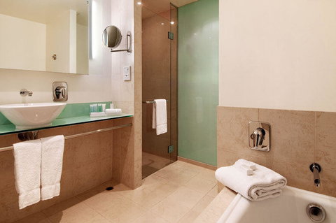 PARKROYAL Melbourne Airport - VIC Tourism 42