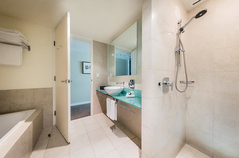 PARKROYAL Melbourne Airport - VIC Tourism 4