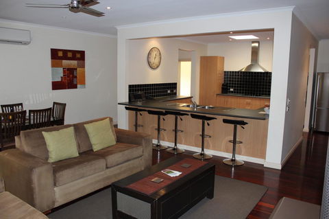 Yering Gorge Cottages - VIC Tourism 16