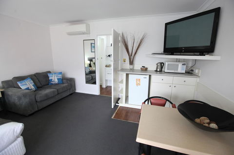 Mornington Motel - VIC Tourism 21
