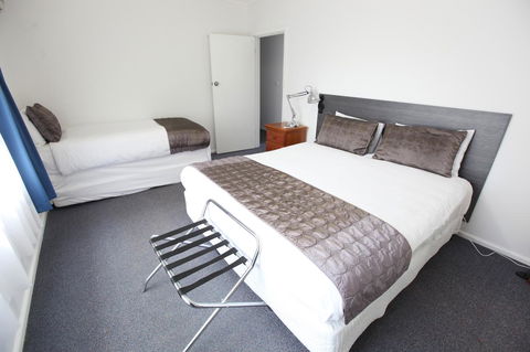 Mornington Motel - VIC Tourism 3