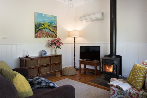 Koovelly Spa - VIC Tourism 1