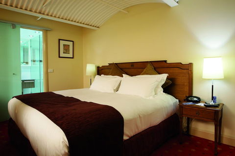 Grand Hotel Melbourne - VIC Tourism 8