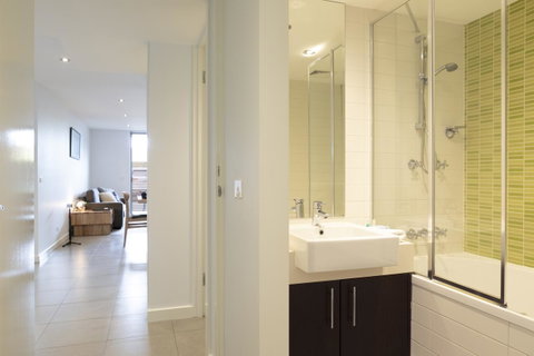 The Dolphin Apartments - VIC Tourism 5