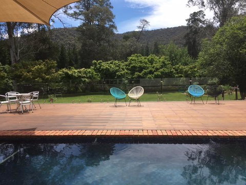 Bright Chalet - VIC Tourism 17
