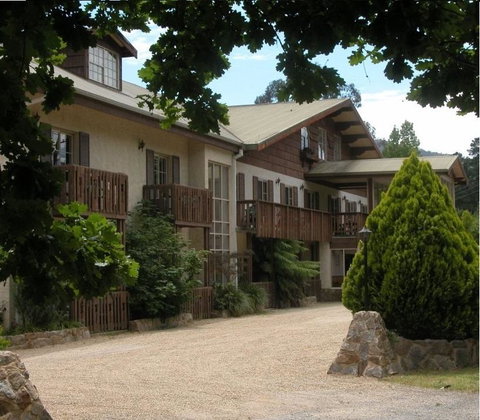 Bright Chalet - VIC Tourism 1