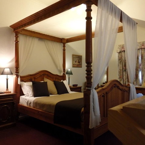 Bright Chalet - VIC Tourism 2