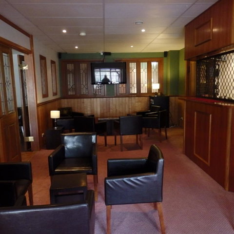 Bright Chalet - VIC Tourism 15