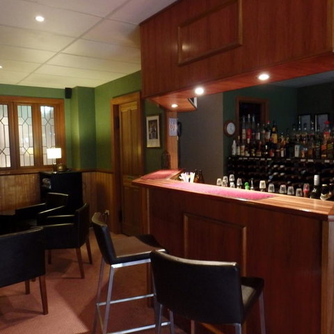 Bright Chalet - VIC Tourism 6