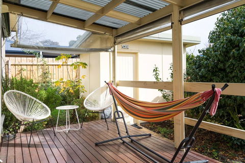Nautique Beach House - VIC Tourism 15