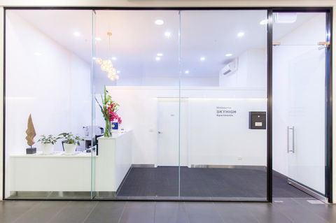 Melbourne SkyHigh Apartments - VIC Tourism 10