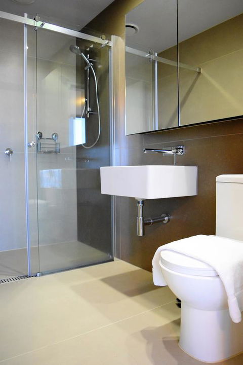 Melbourne SkyHigh Apartments - VIC Tourism 30