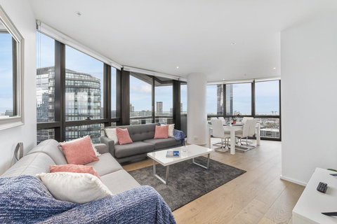 Best Views On Collins - VIC Tourism 4