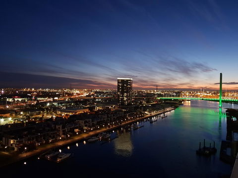 Best Views On Collins - VIC Tourism 3