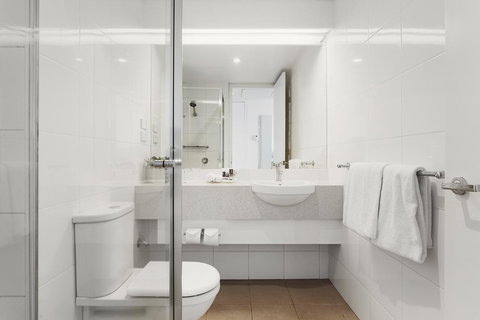 Mercure Melbourne Albert Park - VIC Tourism 12