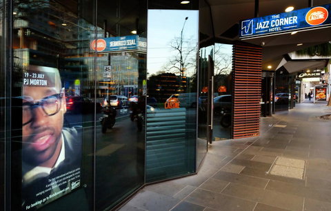 The Jazz Corner Hotel Melbourne - VIC Tourism 40