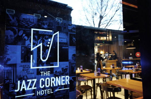 The Jazz Corner Hotel Melbourne - VIC Tourism 32