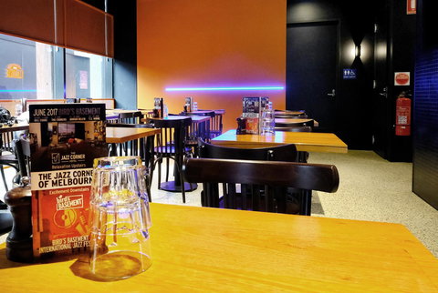 The Jazz Corner Hotel Melbourne - VIC Tourism 37