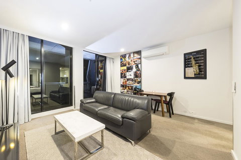 The Jazz Corner Hotel Melbourne - VIC Tourism 7