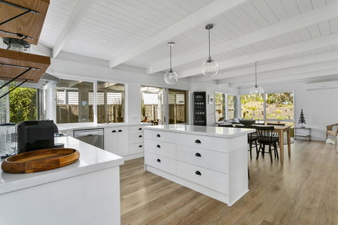 Oasis On Grange - VIC Tourism 1