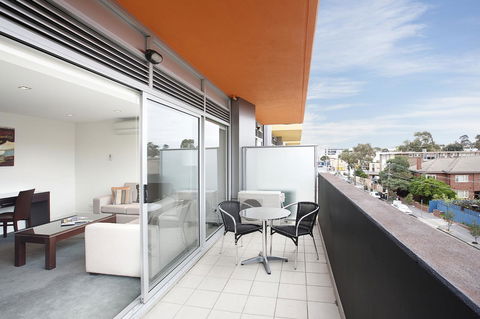 St Kilda Central Apartments - VIC Tourism 6