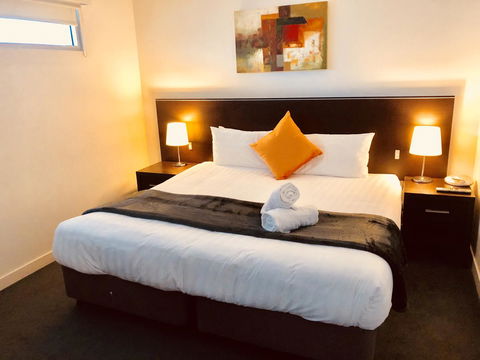 St Kilda Central Apartments - VIC Tourism 1