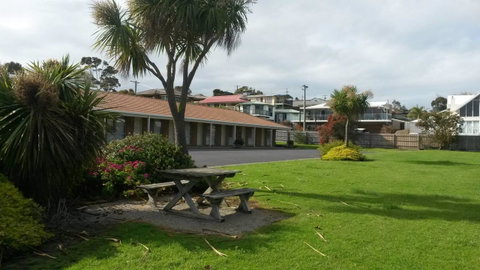 Quays Motel San Remo - VIC Tourism 19