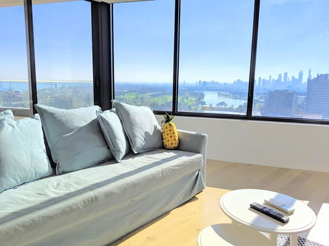 Homestay Ocean View With Gym Sauna - VIC Tourism 35