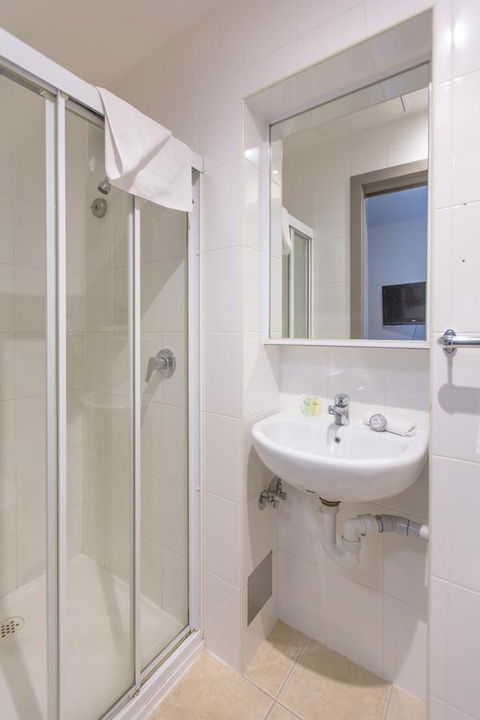 City Square Motel - VIC Tourism 21