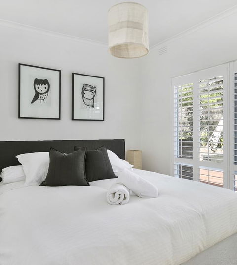Capella Villa No. 4 - Stunning Luxury Decor Inside And Out - VIC Tourism 9