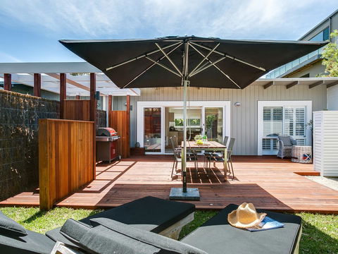Capella Villa No. 4 - Stunning Luxury Decor Inside And Out - VIC Tourism 0