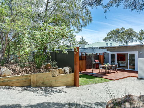 Capella Villa No. 4 - Stunning Luxury Decor Inside And Out - VIC Tourism 7