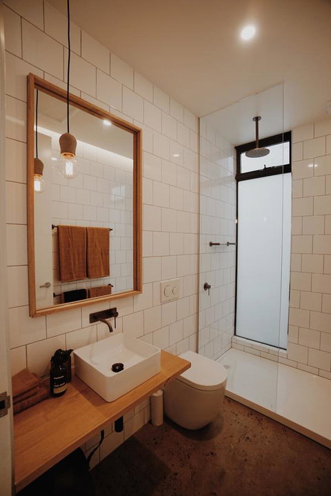 THE WAREHOUSE APARTMENTS - VIC Tourism 14