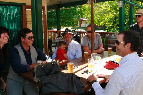 The Harrietville Snowline Hotel - VIC Tourism 33