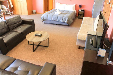 St Georges Motor Inn - VIC Tourism 25