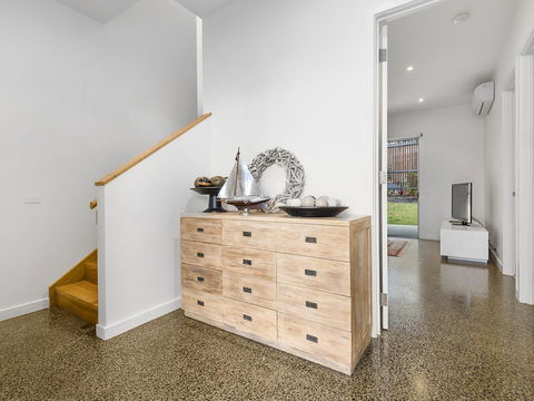 Aireys Ocean View - VIC Tourism 11