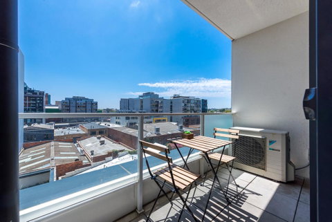 Amazing Accommodations : South Yarra - VIC Tourism 36