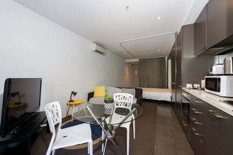 Amazing Accommodations : South Yarra - VIC Tourism 16