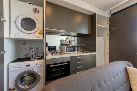 Amazing Accommodations : South Yarra - VIC Tourism 22