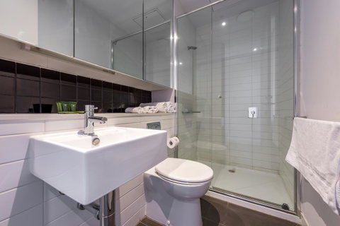 Amazing Accommodations : South Yarra - VIC Tourism 21
