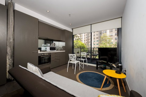 Amazing Accommodations : South Yarra - VIC Tourism 17