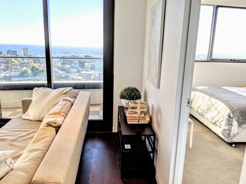 Breathtaking View Apartment With Gym & Sauna - VIC Tourism 10